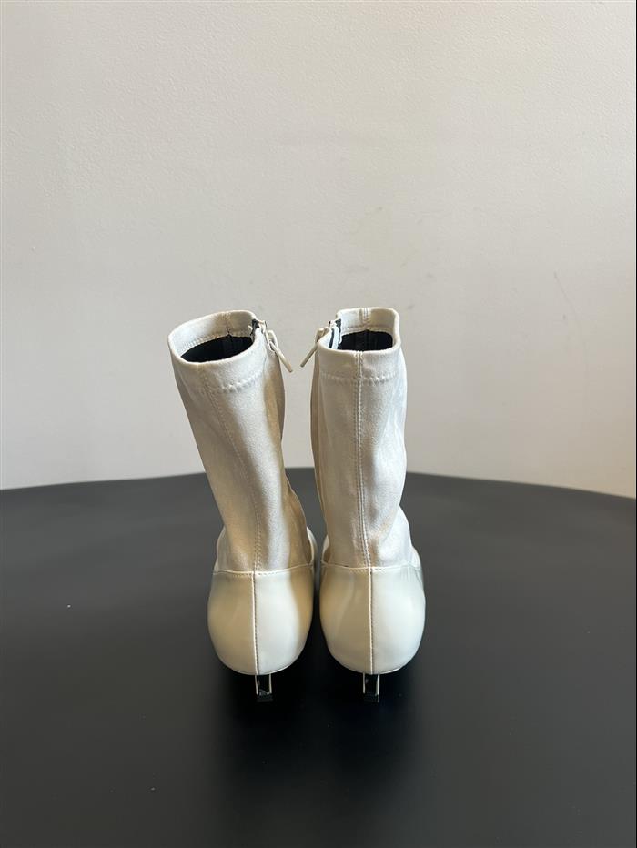 20251128172612623 380